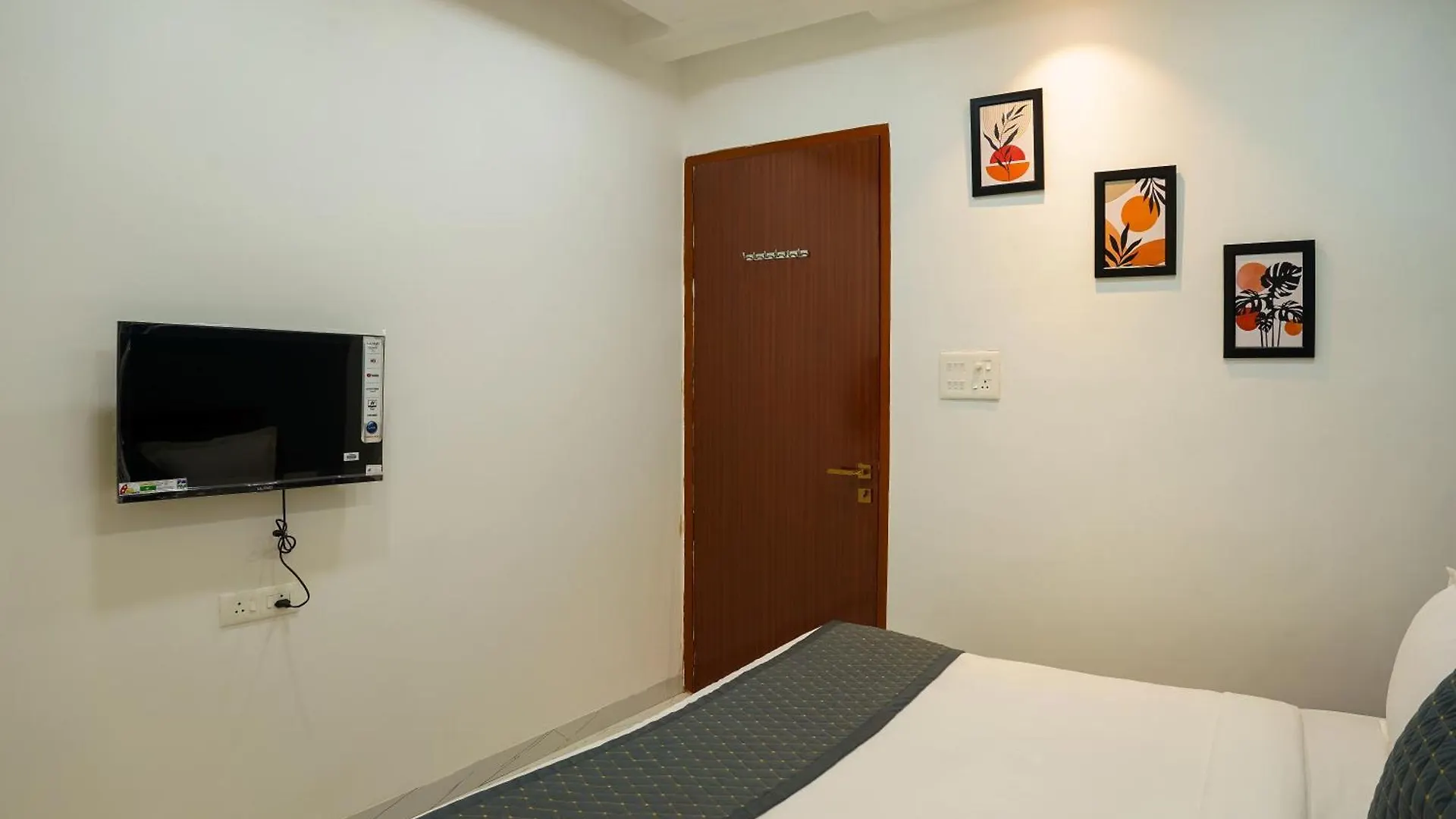 Rk Villa Bnb Varanasi Apartment